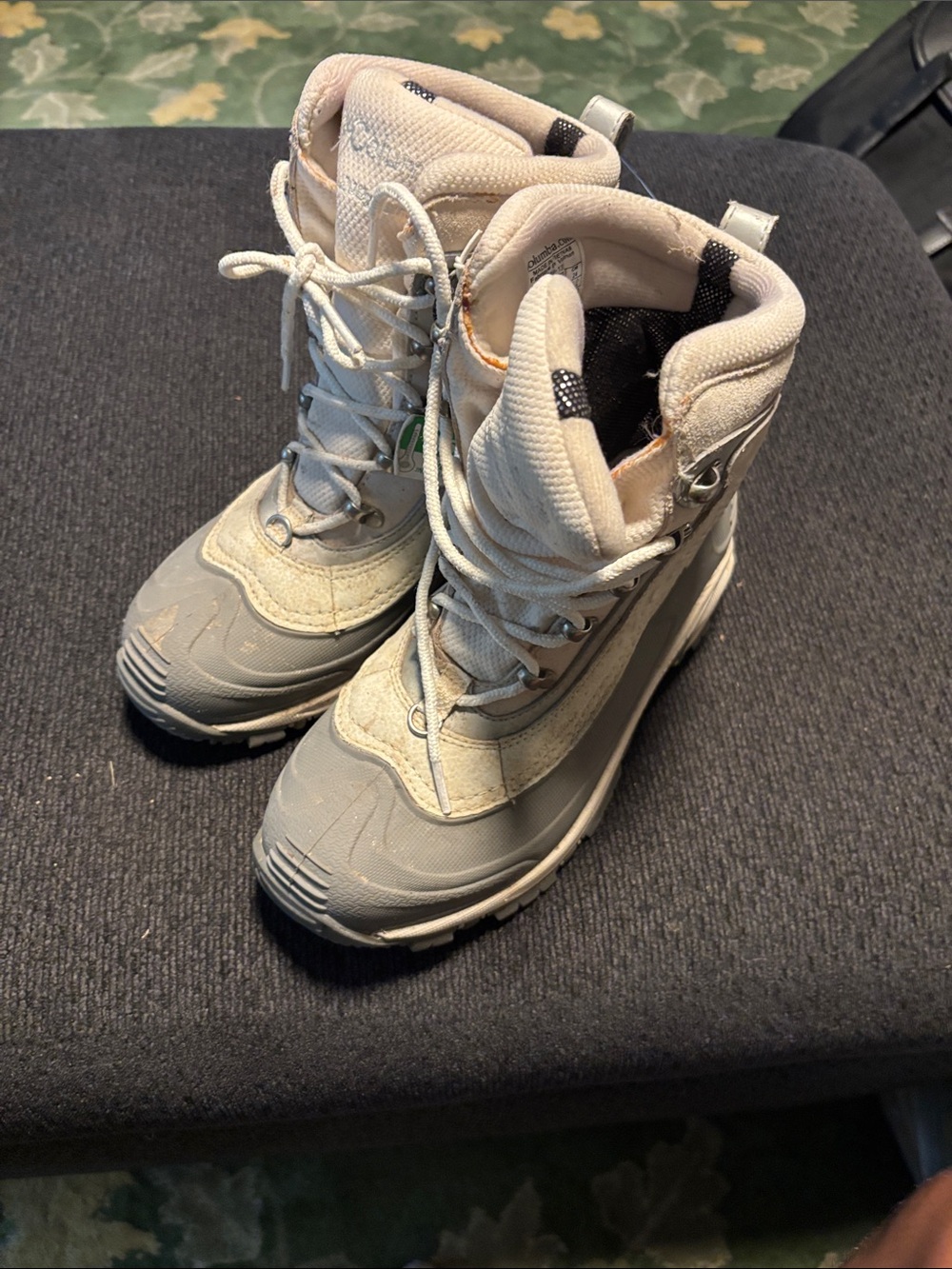 Columbia Men’s Waterproof Snow Boots - Light Gray Cream